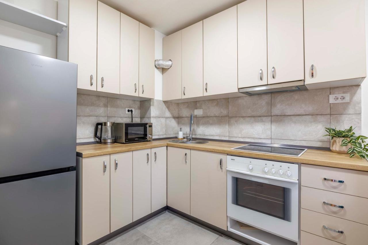 Sari City Center Apartment Νόβι Σαντ Εξωτερικό φωτογραφία